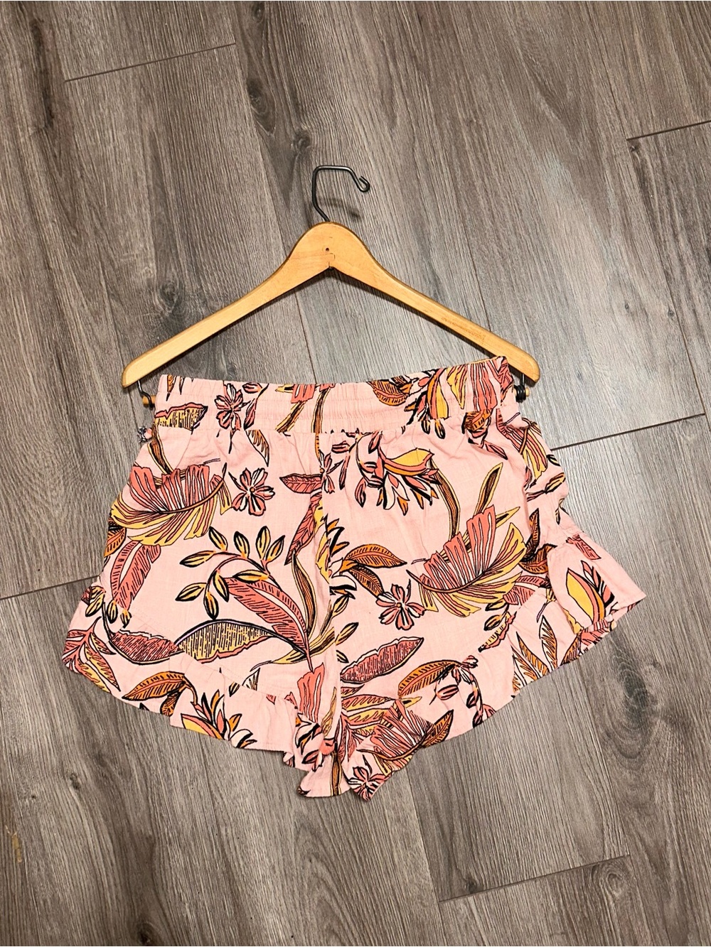wild fable Pink Floral High-Waist Ruffle Shorts - Picture 4 of 6